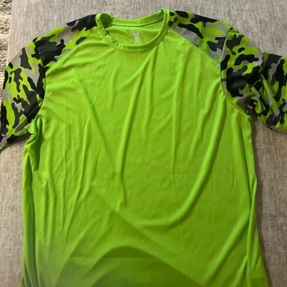 Badger Camo T-shirt - Picture 4 of 5